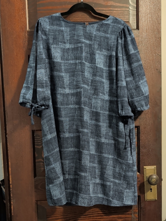 Mossino Dresses & Skirts - Women's Navy Check Midi Dress - Classic Boatneck